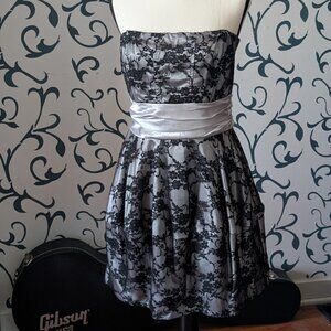 Studio Y Strapless Black Lace Dress